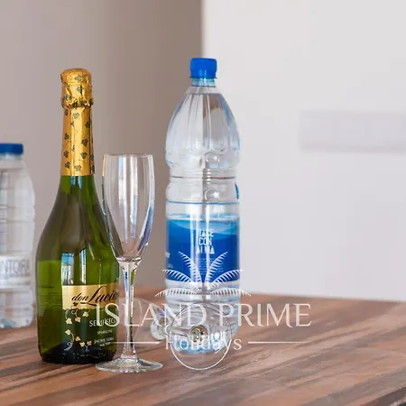 Huge Terrace In Heated Pool Complex With Teide Views Fc1209