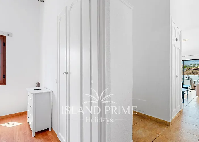 Huge Terrace In Heated Pool Complex With Teide Views Fc1209